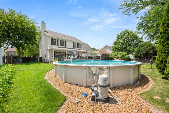 437 W DeKalb Drive, Maple Park, IL 60151