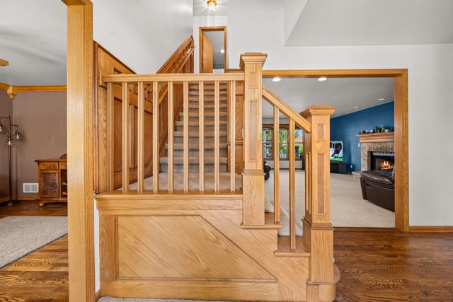 437 W DeKalb Drive, Maple Park, IL 60151