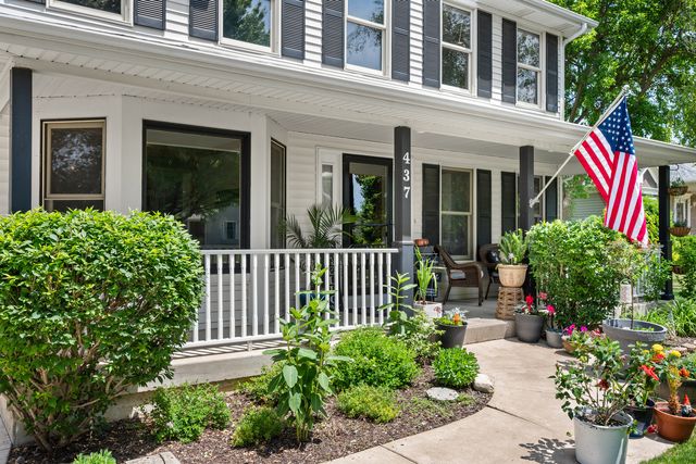 437 W DeKalb Drive, Maple Park, IL 60151