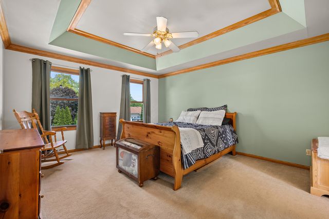 437 W DeKalb Drive, Maple Park, IL 60151