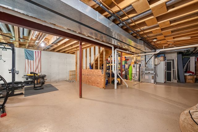437 W DeKalb Drive, Maple Park, IL 60151