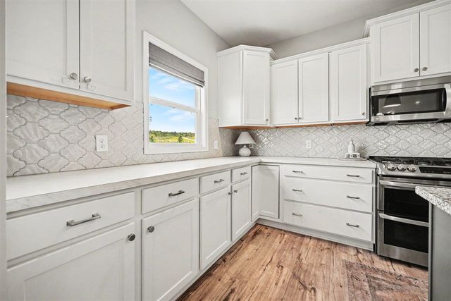 4177 Boulder View Drive, Belmont, MI 49306