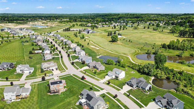 4177 Boulder View Drive, Belmont, MI 49306