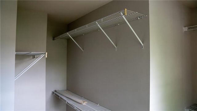 2476 Suwanee Pointe Drive, Lawrenceville, GA 30043