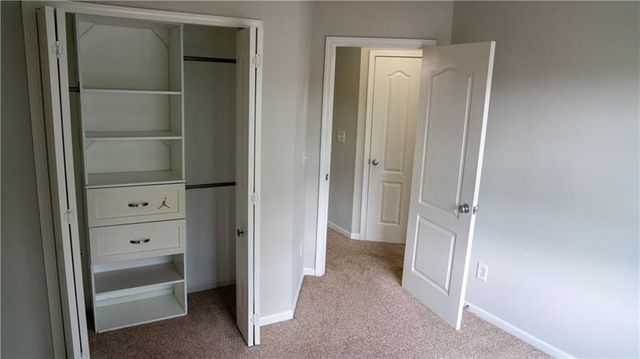 2476 Suwanee Pointe Drive, Lawrenceville, GA 30043