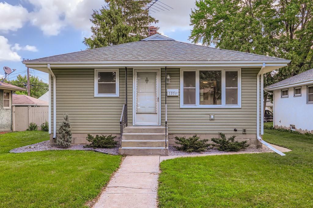 1351 6th Avenue S, South Saint Paul, MN 55075