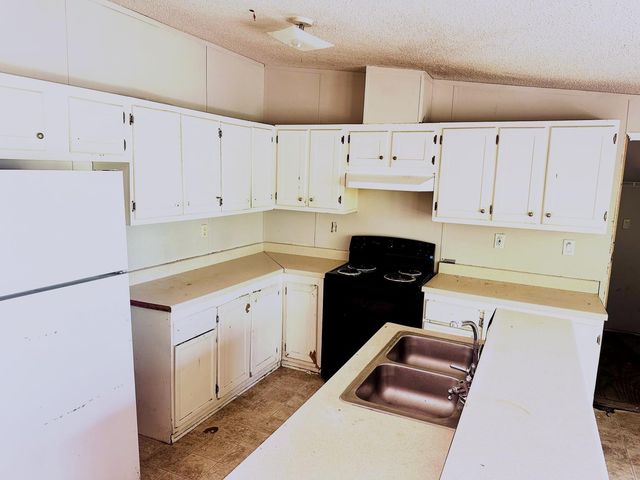 1400 Shawnee Circle CIR, Austin, TX 78734