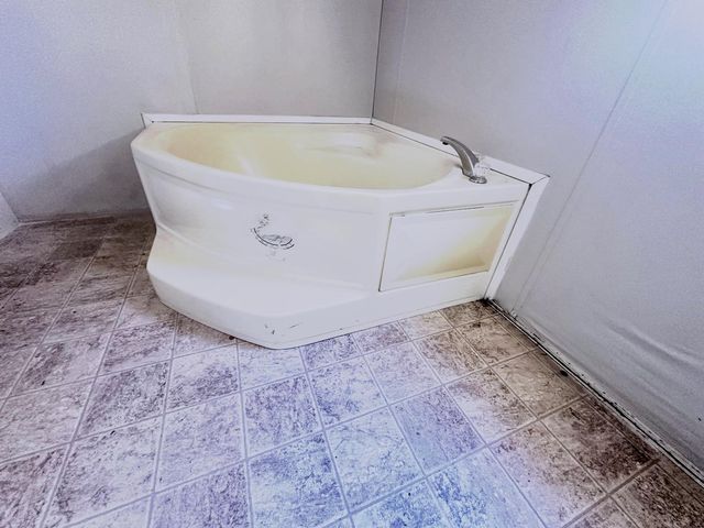 1400 Shawnee Circle CIR, Austin, TX 78734