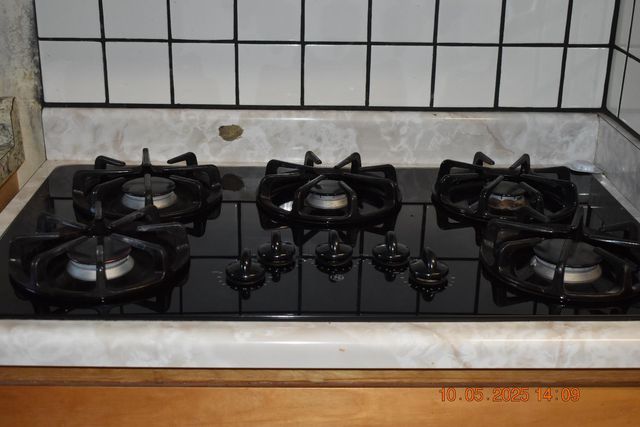 2550 Carson Way, Sacramento, CA 95821