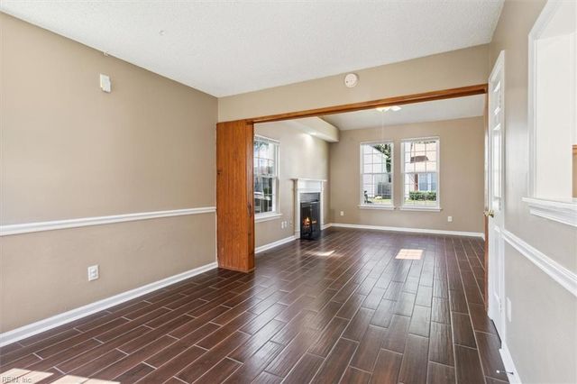 192 Lees Mill DR, Newport News, VA 23608