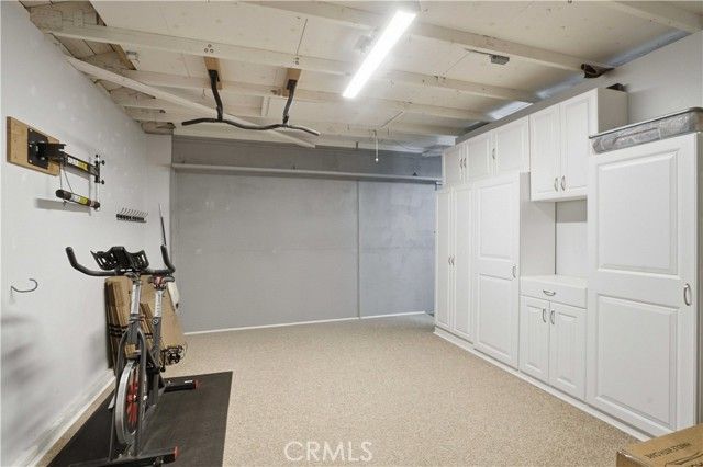 1385 Currant Avenue, Simi Valley, CA 93065