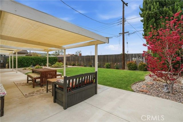1385 Currant Avenue, Simi Valley, CA 93065