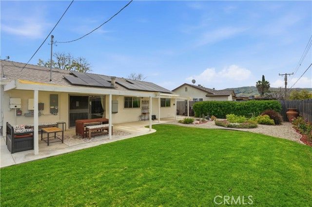 1385 Currant Avenue, Simi Valley, CA 93065