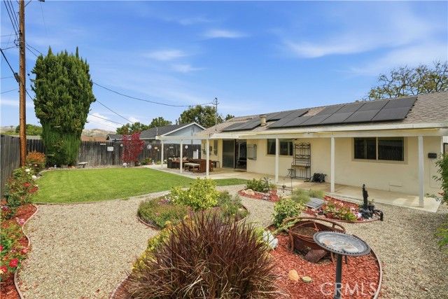 1385 Currant Avenue, Simi Valley, CA 93065