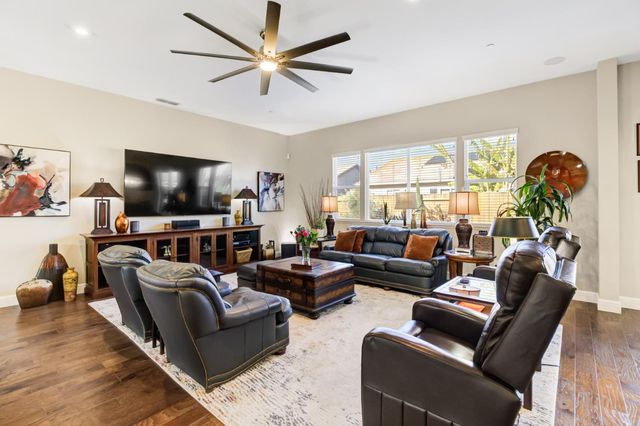 1101 Marichal Way, Galt, CA 95632