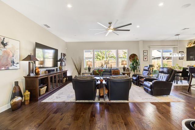 1101 Marichal Way, Galt, CA 95632