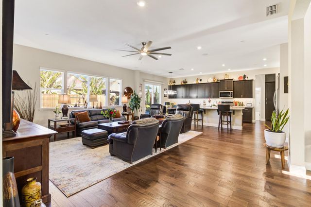 1101 Marichal Way, Galt, CA 95632