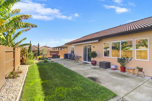 1101 Marichal Way, Galt, CA 95632