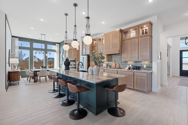 327 Afton Drive, Rosenberg, TX 77471