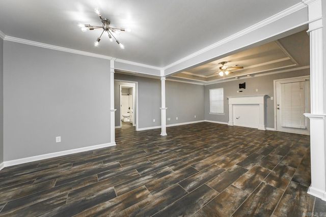 31 Newcastle Drive, Cabot, AR 72023