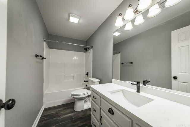 31 Newcastle Drive, Cabot, AR 72023