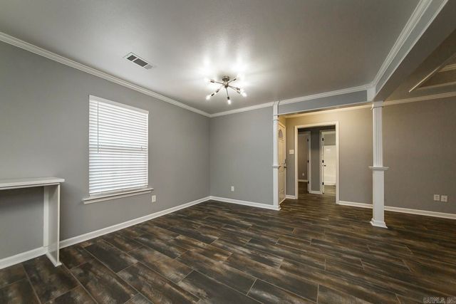 31 Newcastle Drive, Cabot, AR 72023