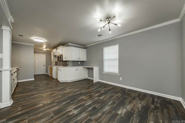 31 Newcastle Drive, Cabot, AR 72023