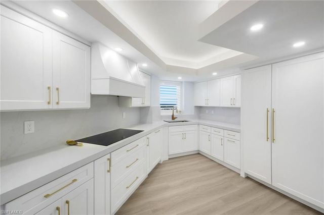 6001 Pelican Bay BLVD 1606, Naples, FL 34108