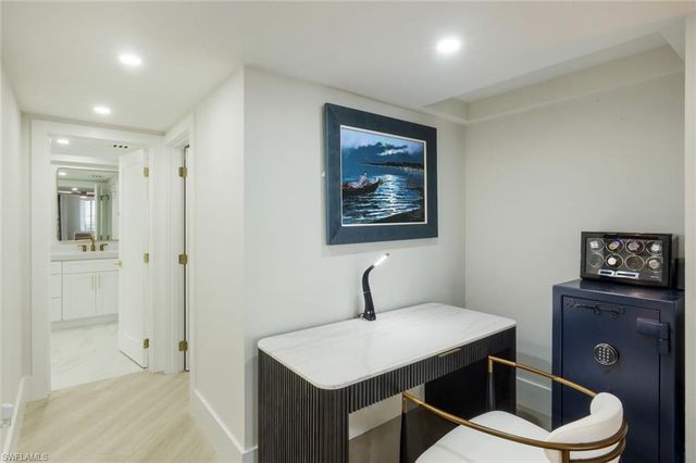 6001 Pelican Bay BLVD 1606, Naples, FL 34108