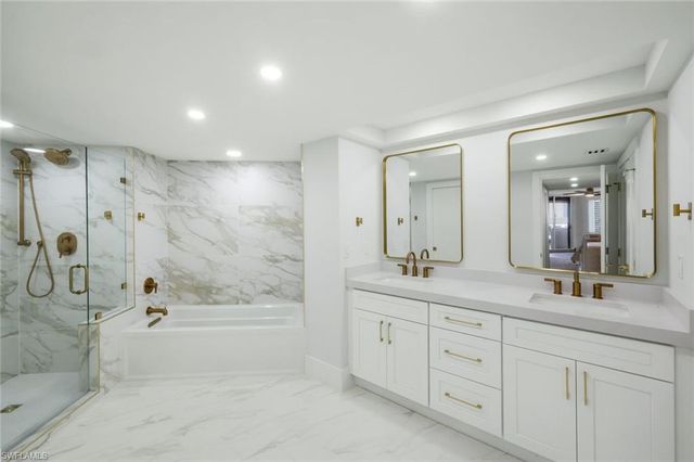 6001 Pelican Bay BLVD 1606, Naples, FL 34108