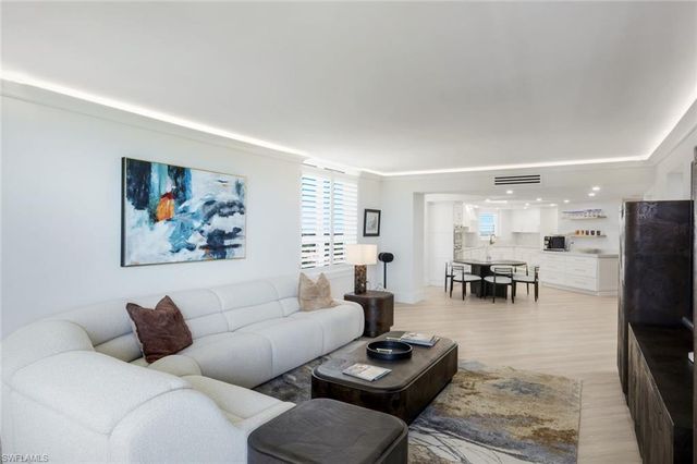 6001 Pelican Bay BLVD 1606, Naples, FL 34108