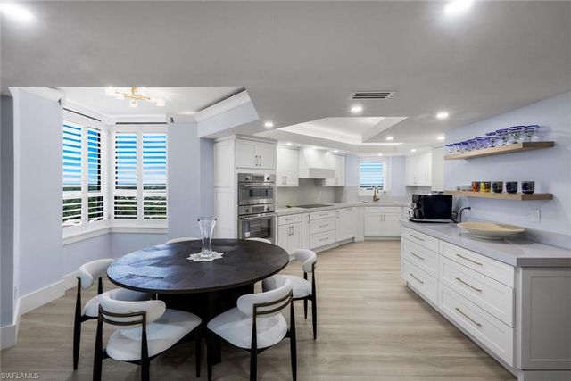 6001 Pelican Bay BLVD 1606, Naples, FL 34108