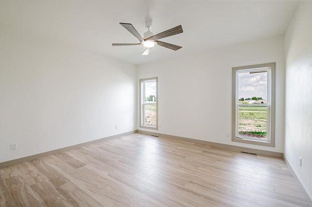 581 EMERALD ISLE COURT, Wrightstown, WI 54180