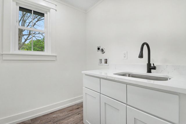 1328 Hermitage Avenue, Charleston, SC 29412