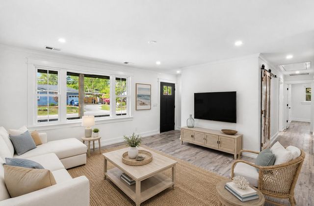 1328 Hermitage Avenue, Charleston, SC 29412