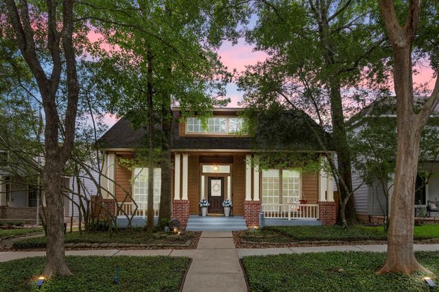 6 E Cottage Green Street, The Woodlands, TX 77382