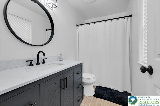 307 South Oak Street, Freemansburg Boro, PA 18017