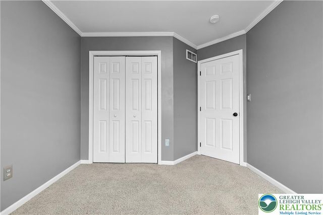 307 South Oak Street, Freemansburg Boro, PA 18017