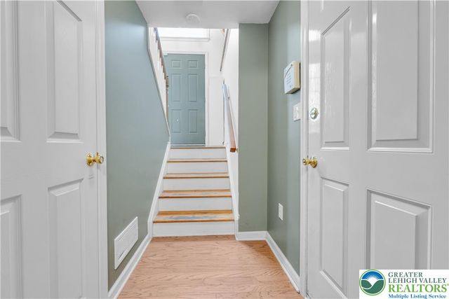 307 South Oak Street, Freemansburg Boro, PA 18017