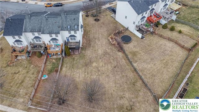 307 South Oak Street, Freemansburg Boro, PA 18017