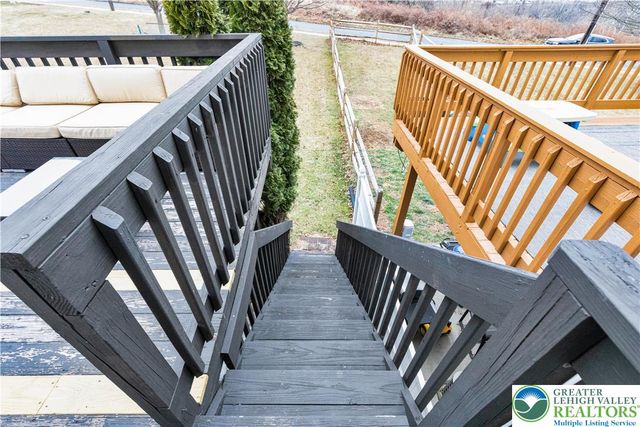 307 South Oak Street, Freemansburg Boro, PA 18017