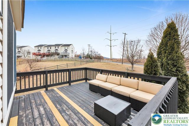 307 South Oak Street, Freemansburg Boro, PA 18017