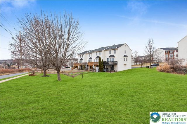 307 South Oak Street, Freemansburg Boro, PA 18017