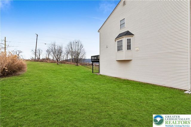 307 South Oak Street, Freemansburg Boro, PA 18017