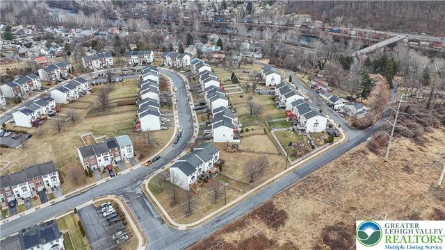 307 South Oak Street, Freemansburg Boro, PA 18017