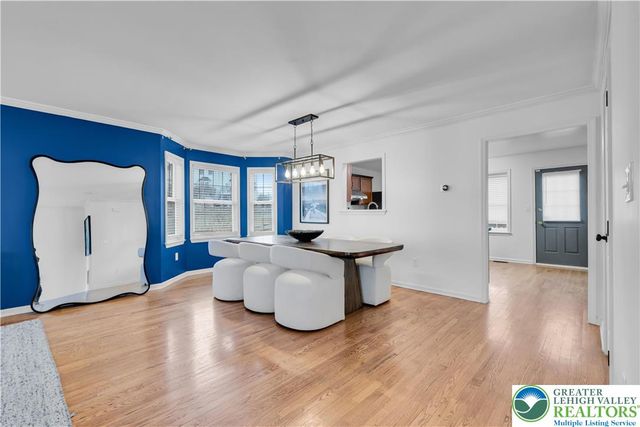 307 South Oak Street, Freemansburg Boro, PA 18017