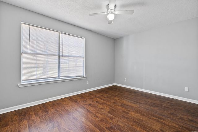 71 Cinnamon Drive, Sherwood, AR 72120