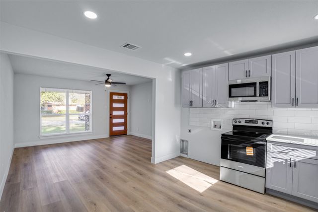 1730 Buena Vista Street, Mesquite, TX 75149