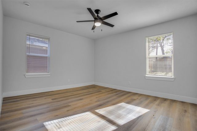 1730 Buena Vista Street, Mesquite, TX 75149