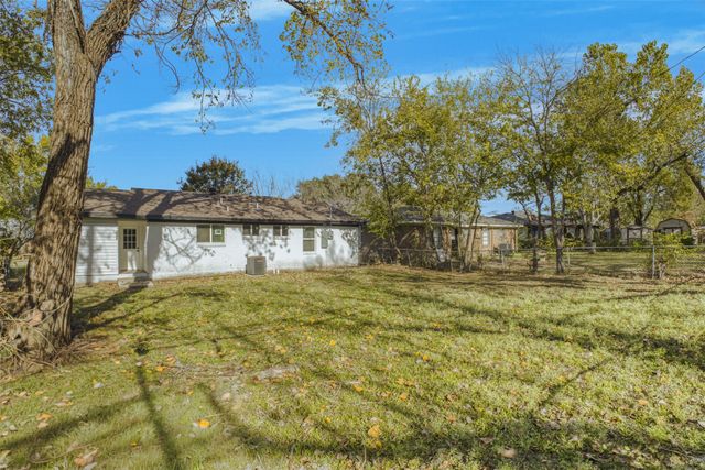 1730 Buena Vista Street, Mesquite, TX 75149